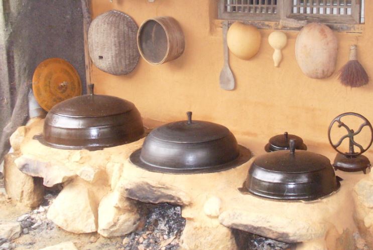 아궁이 불 지피는 꿈, 아궁이에 불 피우는 꿈