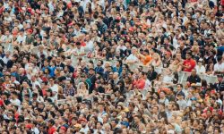 사람들이 많이 나오는 꿈