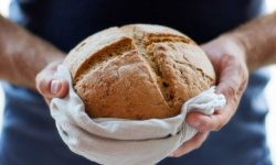 큰 빵 꿈 해몽 상황별 심층 해석 큰 빵 꿈