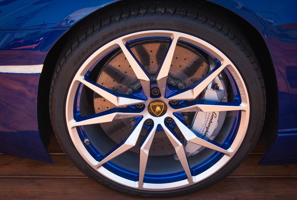 타이어 교체하는 꿈