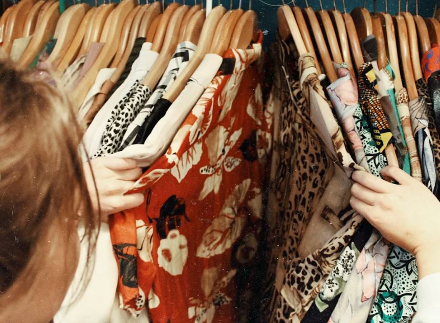 예쁜옷 입는 꿈