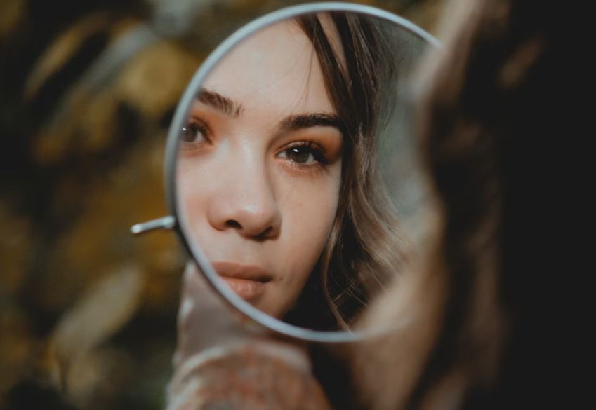 거울을 선물 받는 꿈