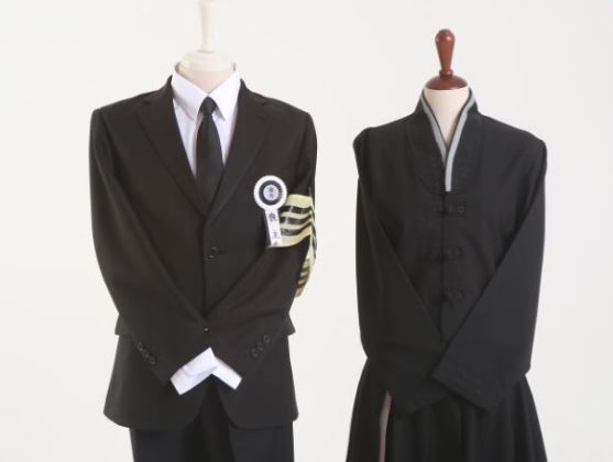 상복을 입고 우는 꿈